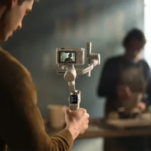 DJI RS 4 Mini Combo - Image 2
